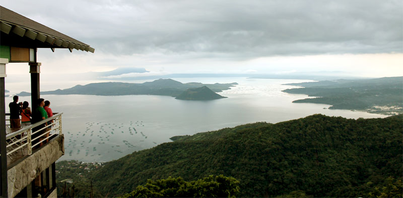 Der Taal Vulkan auf der philippinischen Insel Luzon (c) Valerie Till